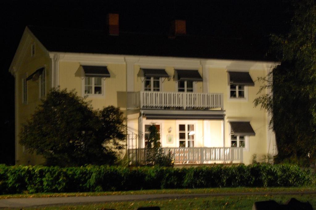 Brunnsgarden Bed & Breakfast Skelleftea Exterior photo